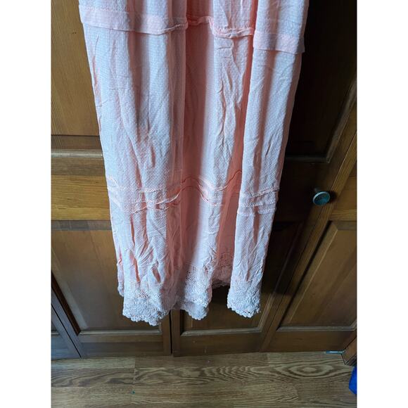 Soiéblu Women's Boho Halter Maxi Dress Peach Pink Open Back Ruffle Lace Hem SZ S - Picture 3 of 10